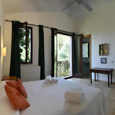 Rocce Fiorite Villa Pula