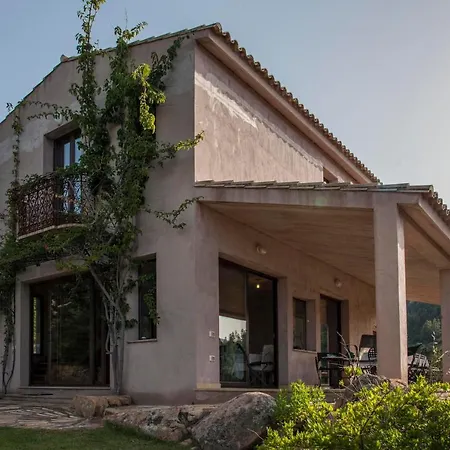 Rocce Fiorite Villa Pula